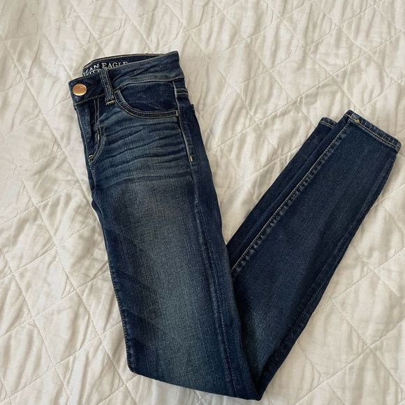 American Eagle Outfitters Denim - American eagle super stretch super low jeggings size 00